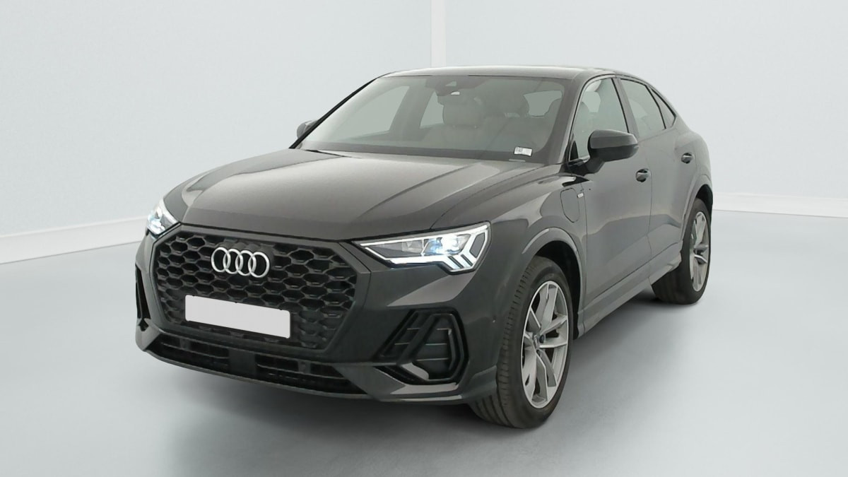 Audi Q3 Sportback 45 TFSIe 245 ch S tronic 6 S line occasion de 2022 en vente à Rennes