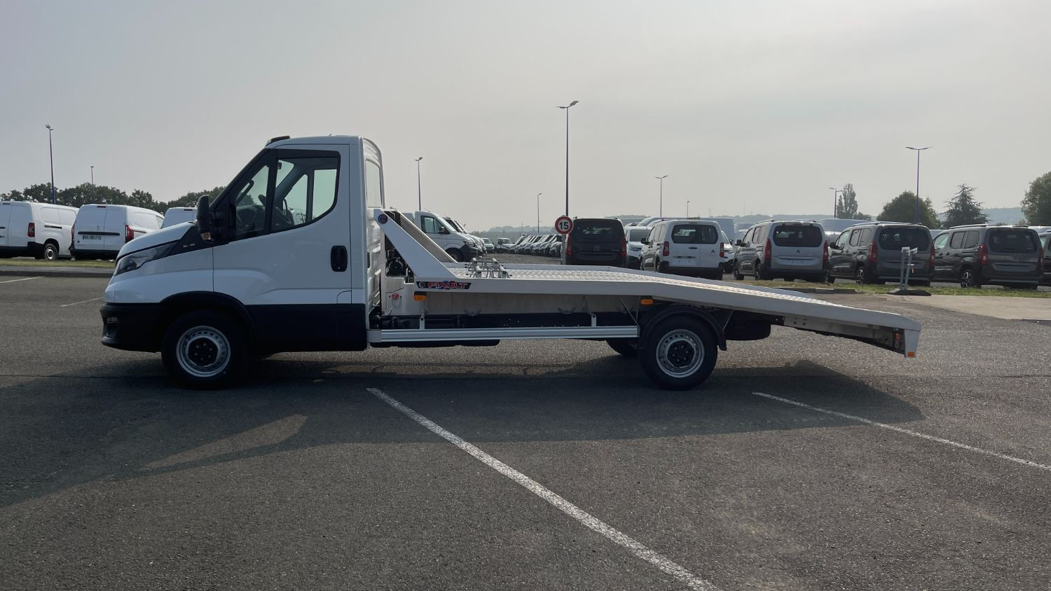 Iveco Daily DAILY III 35S16H 4100 3.0 156ch Porte Voiture Plat'fix PF18 Alu occasion de 2025 en vente à Rennes