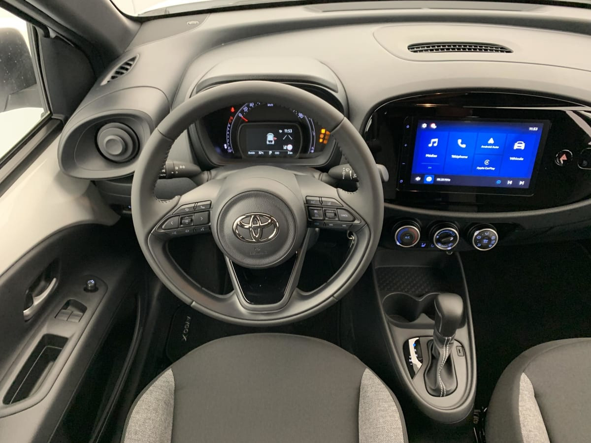 Vente en ligne Toyota Aygo X 1.0 VVT-i 72 S-CVT Dynamic au prix de 17 500 €