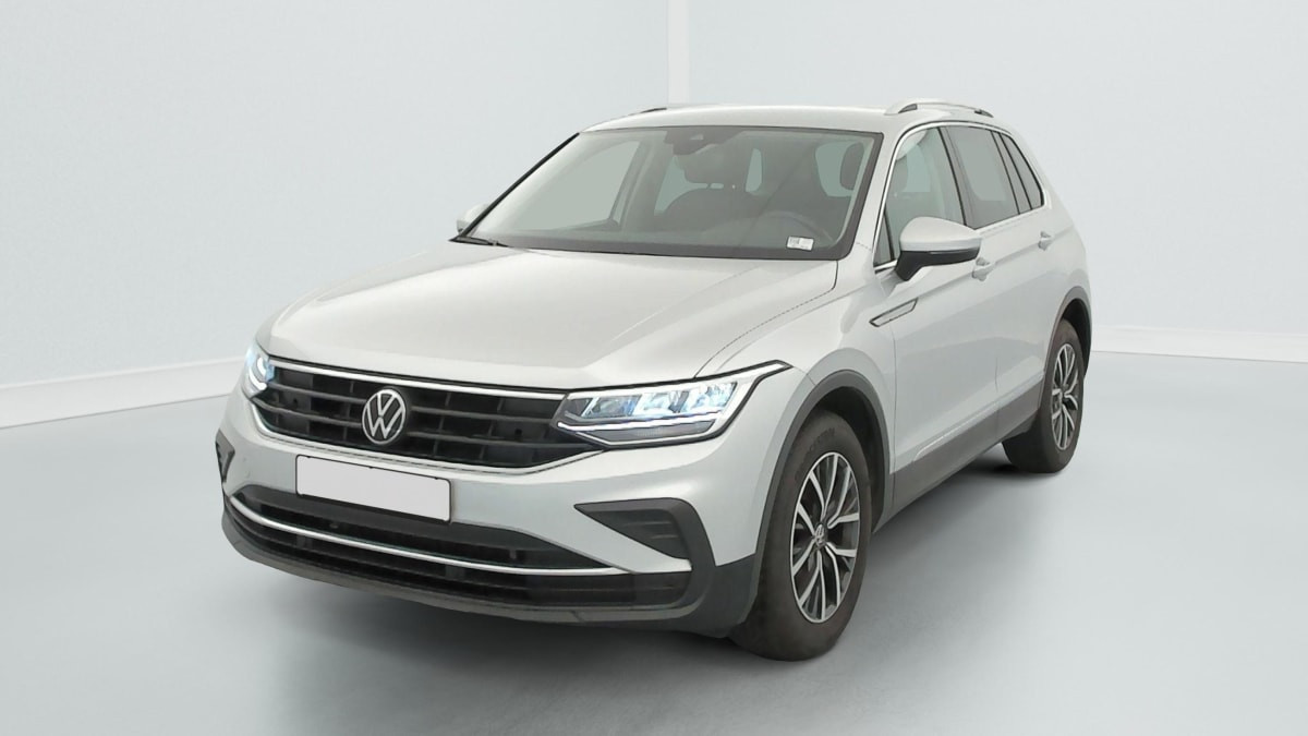 Volkswagen Tiguan 2.0 TDI 122CH BVM6 LIFE PLUS occasion de 2023 en vente à Rennes