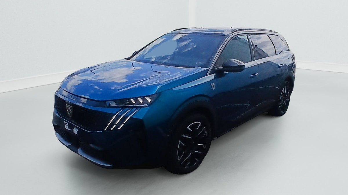 Peugeot 5008 HYBRID 145CH E-DCS6 GT occasion de 2025 en vente à Rennes