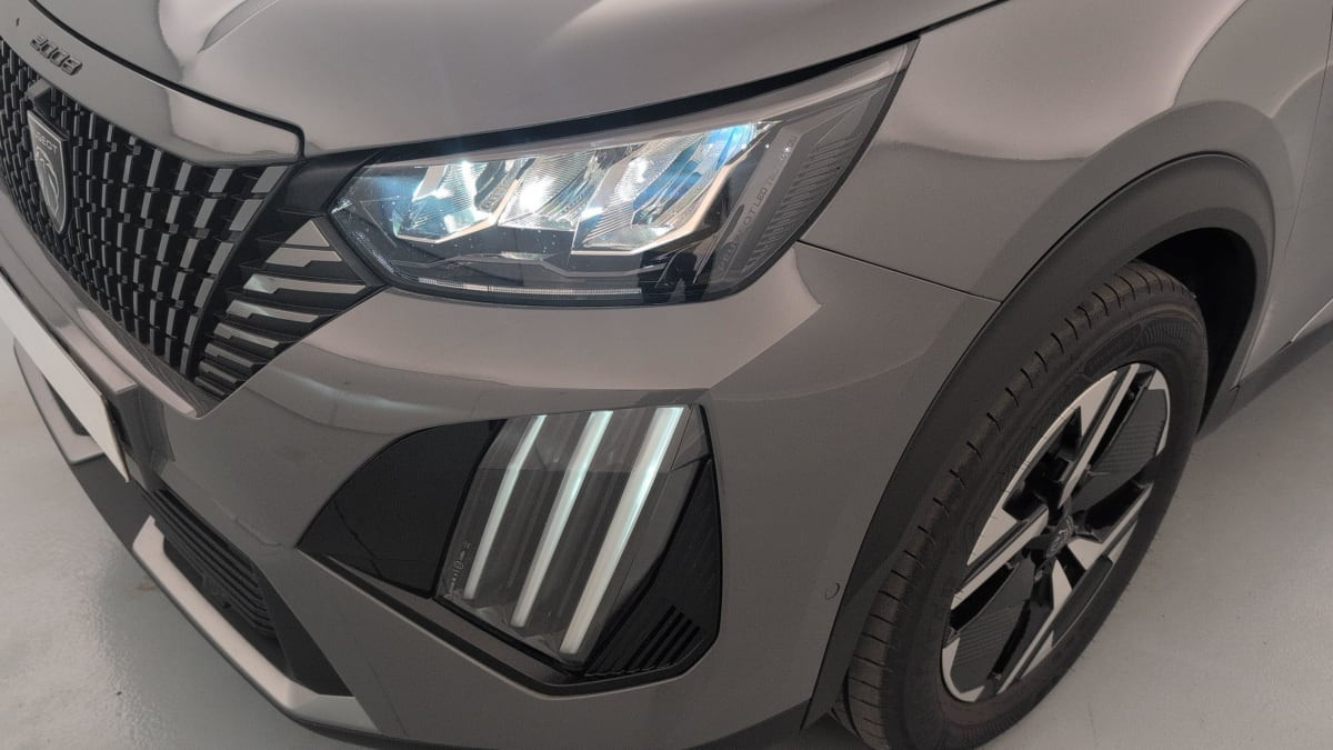 Vente en ligne Peugeot 2008 100 S S BVM6 Allure au prix de 18 400 €