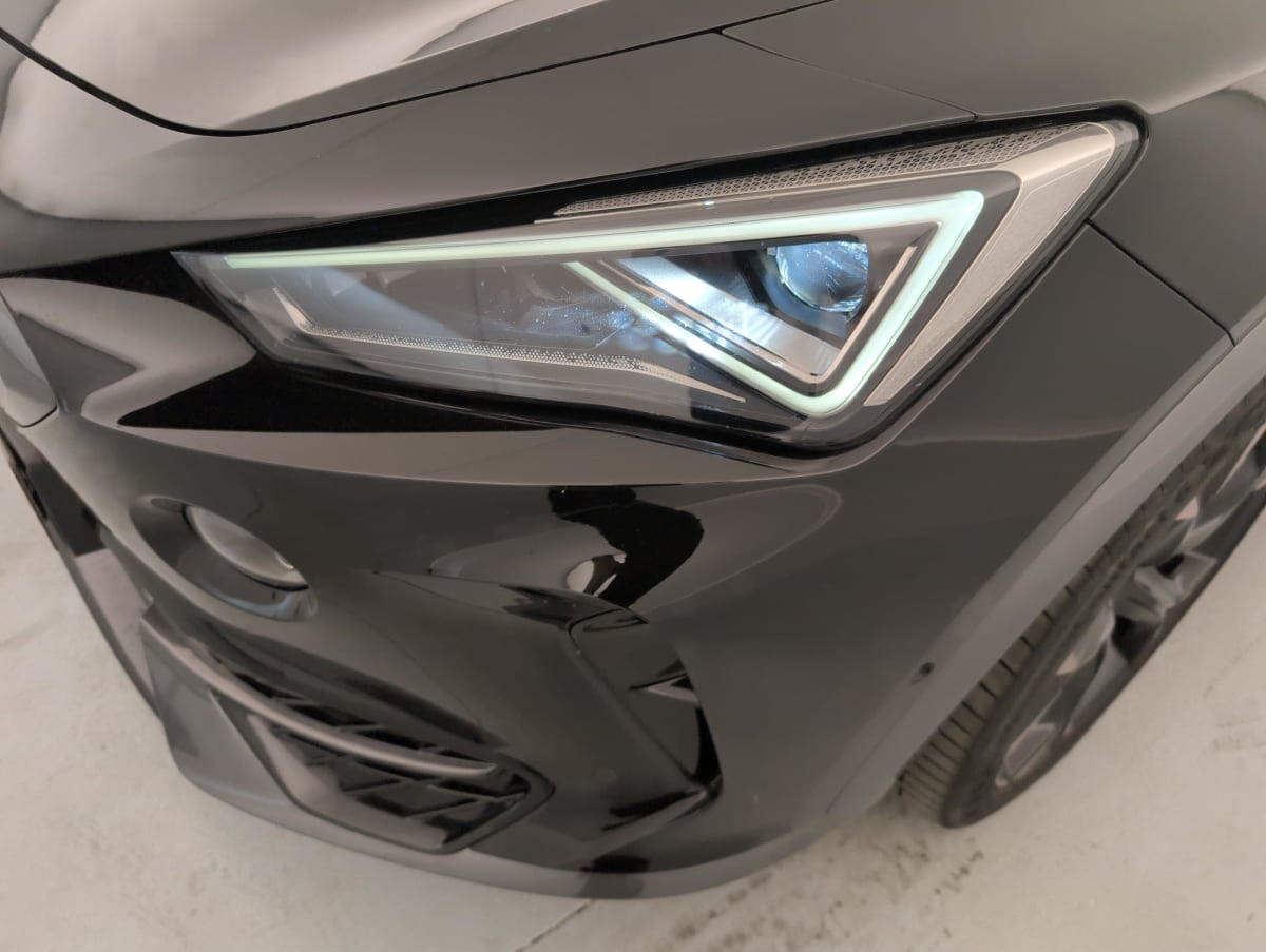 Vente en ligne Cupra Formentor 1.4 E-HYBRID 245 CH DSG6 VZ au prix de 29 540 €