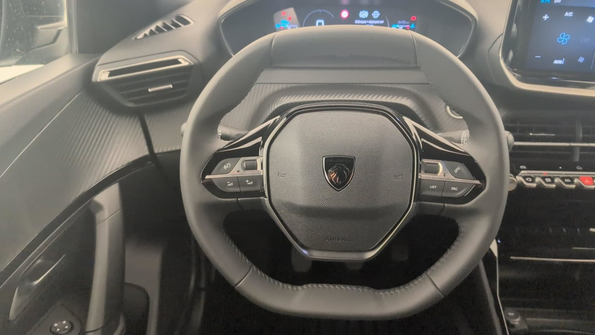 Vente en ligne Peugeot 2008 100 S S BVM6 Allure au prix de 18 400 €