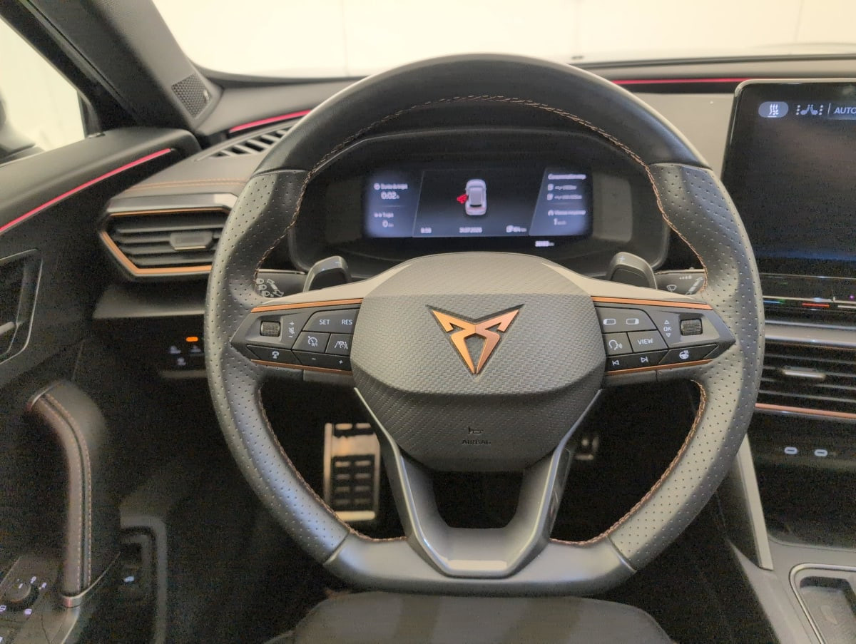 Vente en ligne Cupra Formentor 1.4 E-HYBRID 245 CH DSG6 VZ au prix de 29 540 €