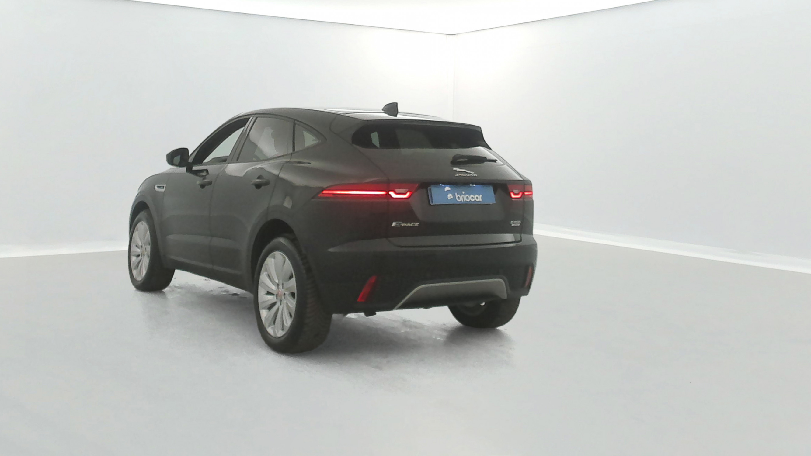 Vente en ligne Jaguar E-Pace 2.0D 150ch SE AWD BVA9 au prix de 19 790 €