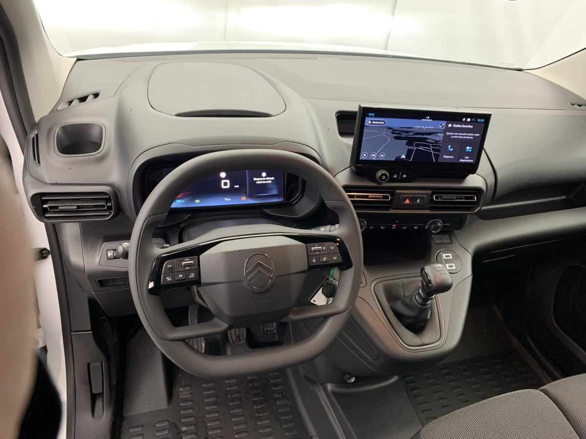 Vente en ligne Citroën Berlingo Fourgon M DIESEL 100 CH MANUELLE au prix de 21 150 €