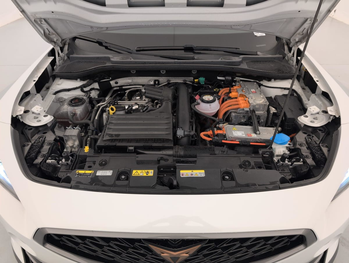 Vente en ligne Cupra Formentor 1.4 e-HYBRID 204 ch DSG6 Business Edition au prix de 24 390 €