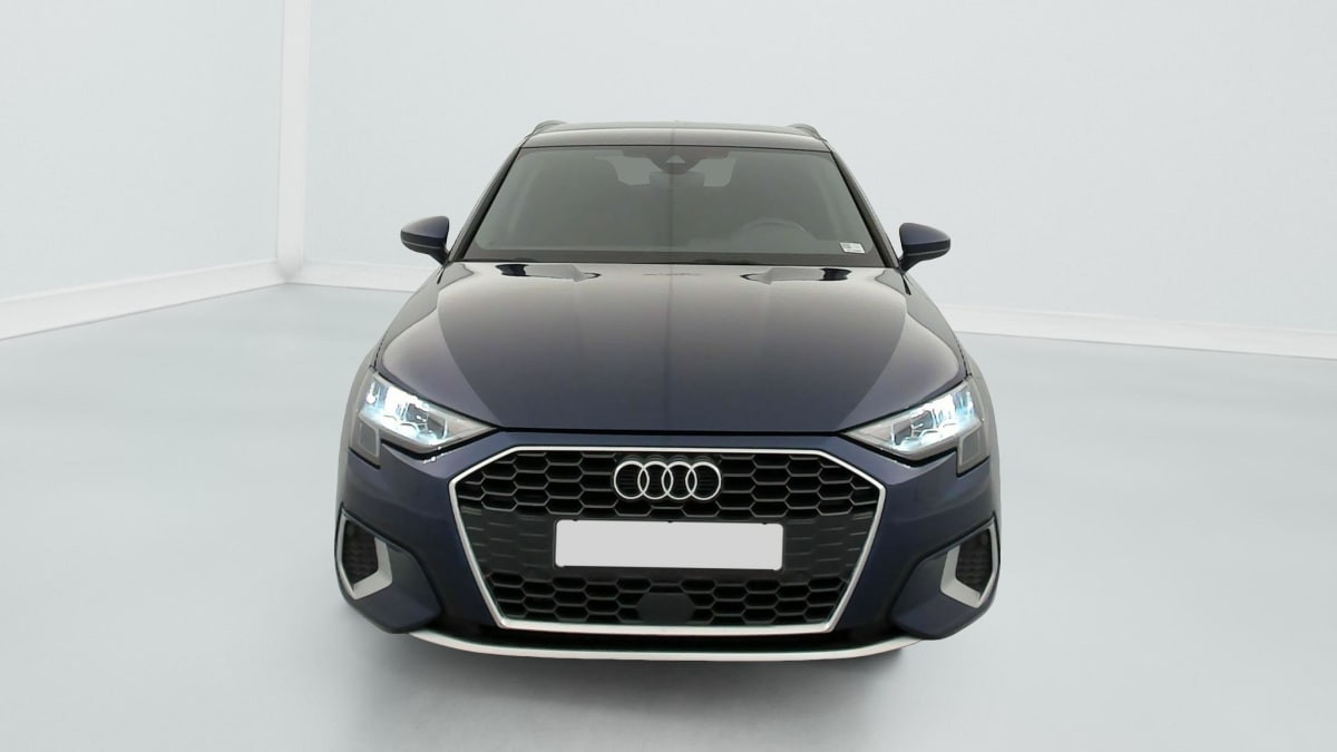 Vente en ligne Audi A3 30 TFSI 110 Design au prix de 22 330 €