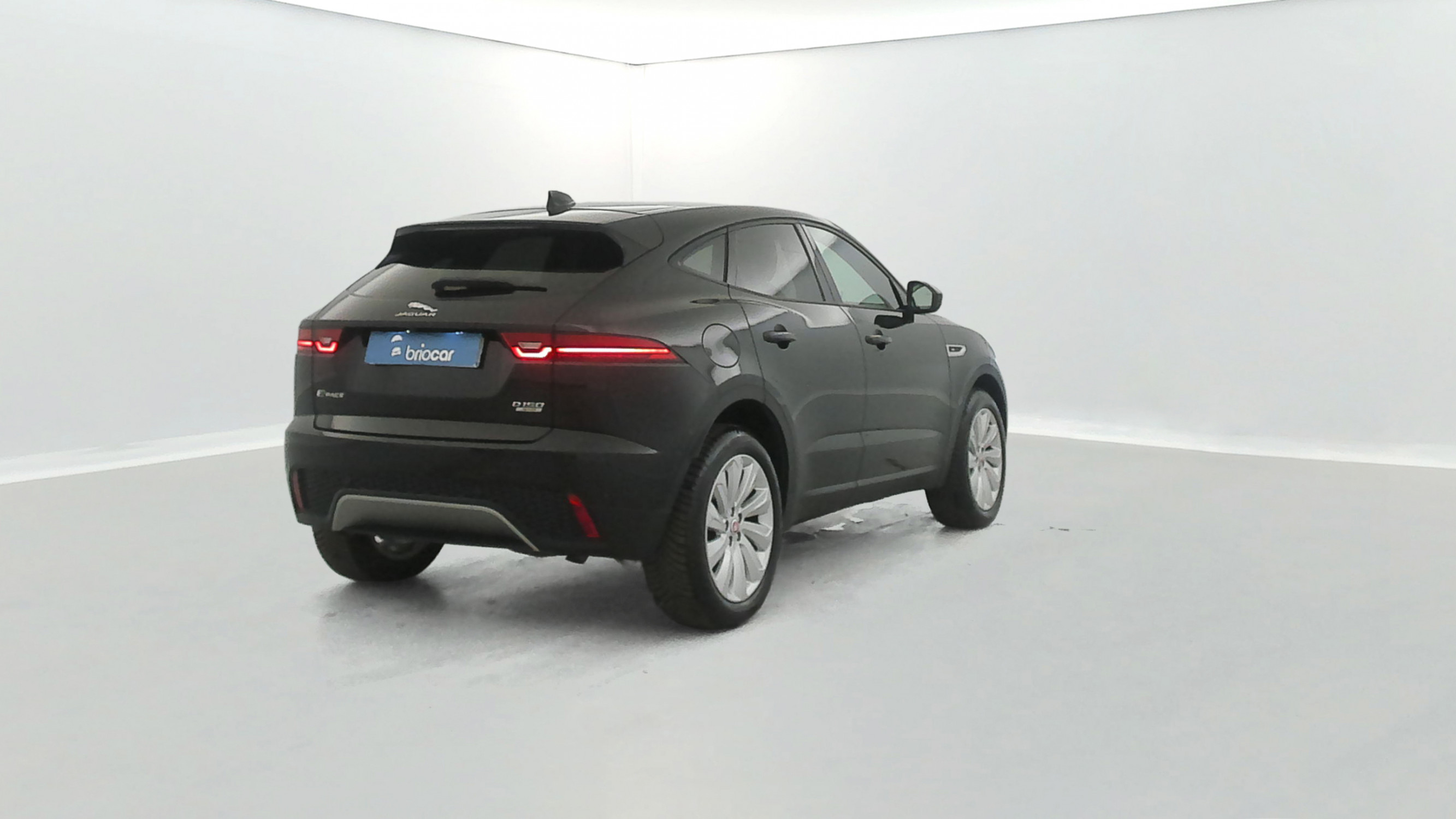 Vente en ligne Jaguar E-Pace 2.0D 150ch SE AWD BVA9 au prix de 19 790 €