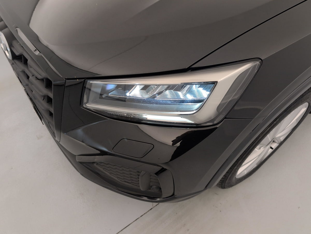 Vente en ligne Audi Q2 35 TDI 150 S tronic 7 quattro Design Luxe au prix de 29 540 €