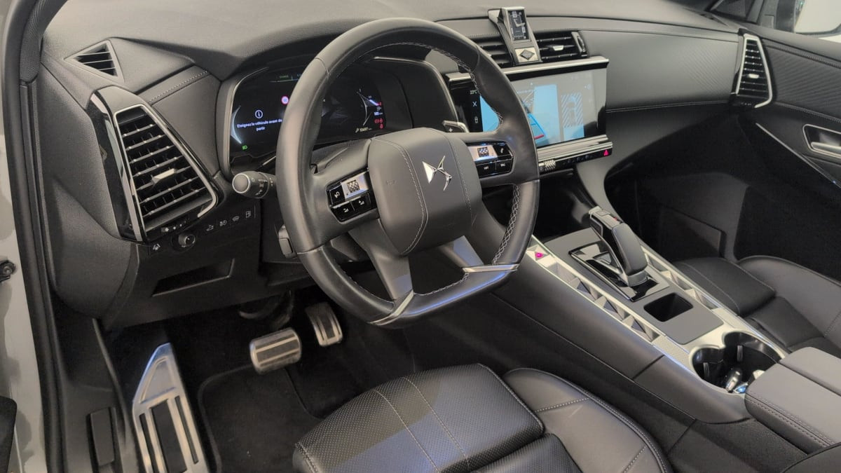 Vente en ligne Ds DS7 Crossback Hybride Rechargeable E-Tense 225 EAT8 Opera au prix de 36 750 €