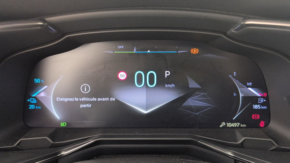 Vente en ligne Ds DS7 Crossback Hybride Rechargeable E-Tense 225 EAT8 Opera au prix de 36 750 €