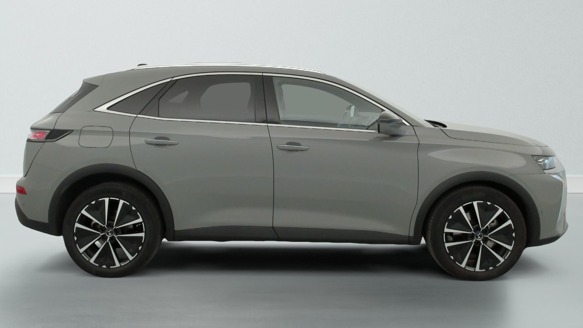 Vente en ligne Ds DS7 Crossback Hybride Rechargeable E-Tense 225 EAT8 Opera au prix de 36 750 €