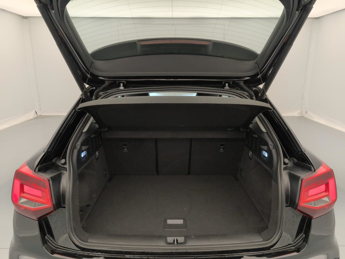 Vente en ligne Audi Q2 35 TDI 150 S tronic 7 quattro Design Luxe au prix de 29 540 €