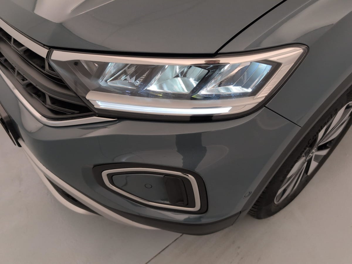 Vente en ligne Volkswagen T-Roc 2.0 TDI 150 Start Stop DSG7 Life Plus au prix de 28 510 €