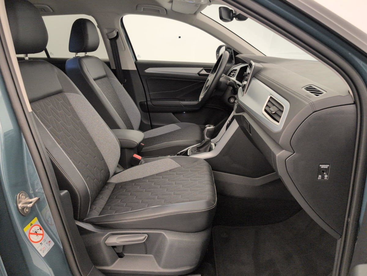 Vente en ligne Volkswagen T-Roc 2.0 TDI 150 Start Stop DSG7 Life Plus au prix de 28 510 €