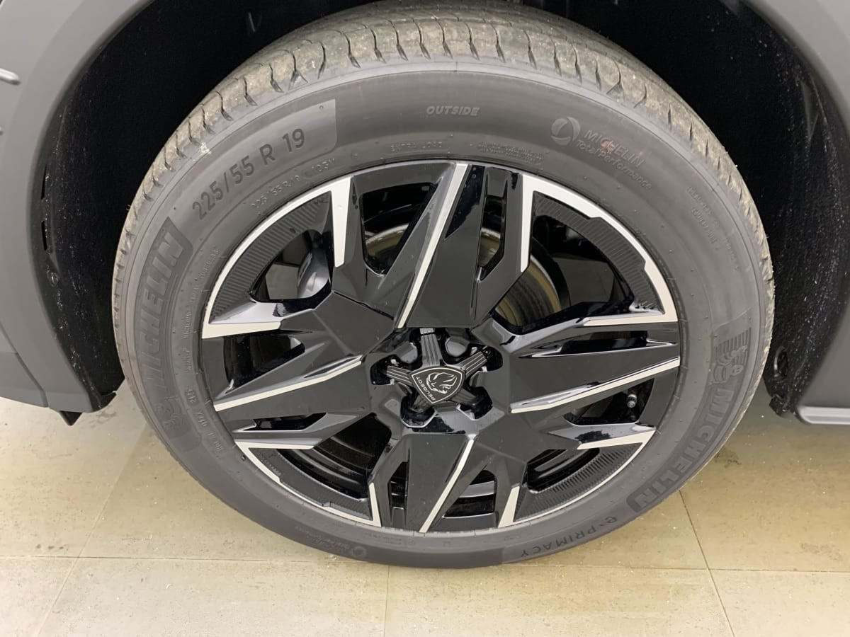Vente en ligne Peugeot 3008 Hybrid 145 e-DCS6 GT au prix de 30 890 €