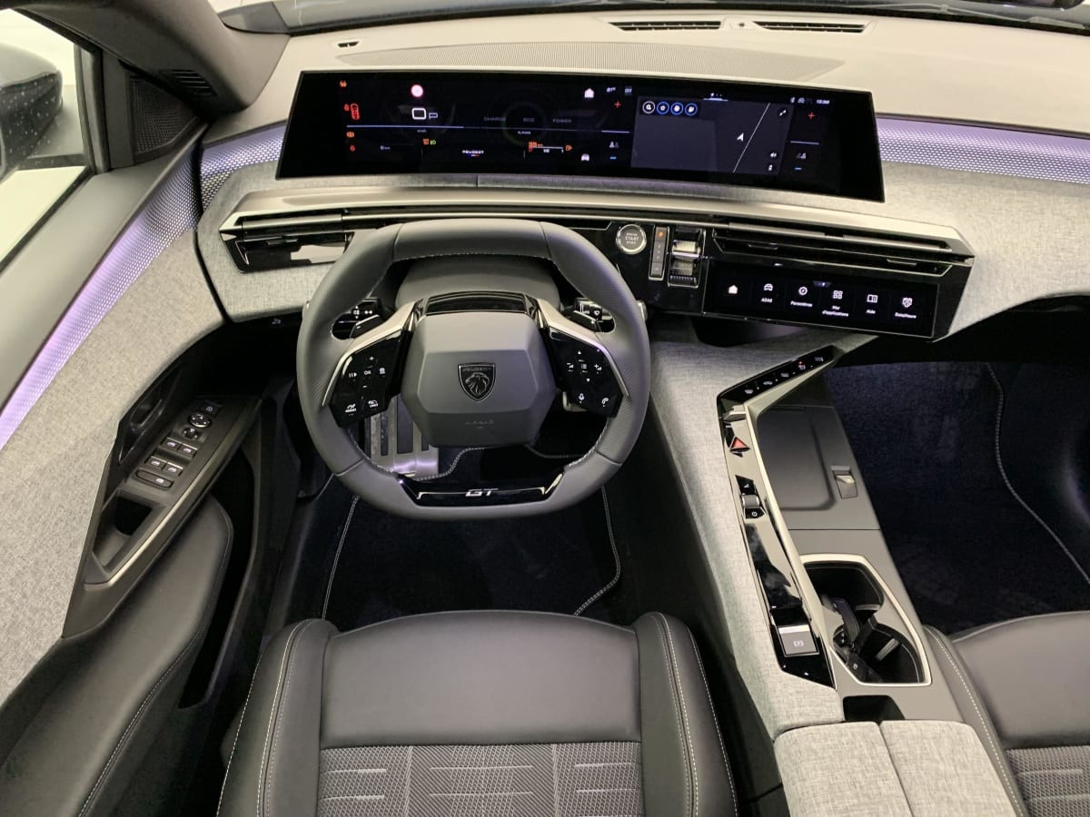 Vente en ligne Peugeot 3008 Hybrid 145 e-DCS6 GT au prix de 30 890 €