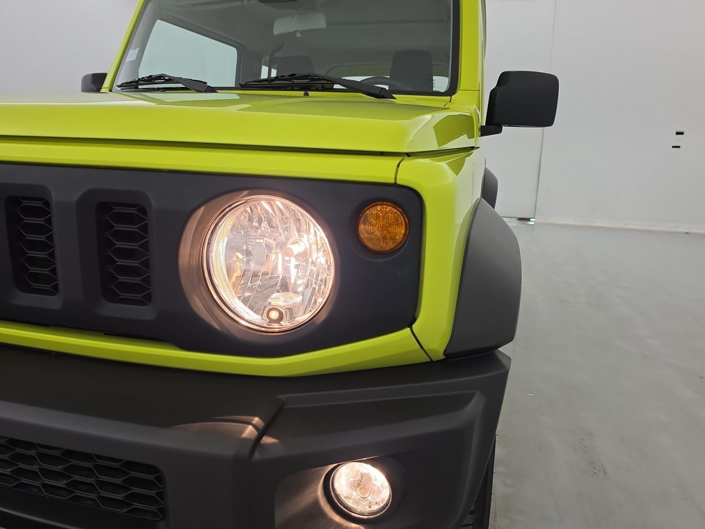 Vente en ligne Suzuki Jimny 1.5 VVT Privilège au prix de 27 990 €