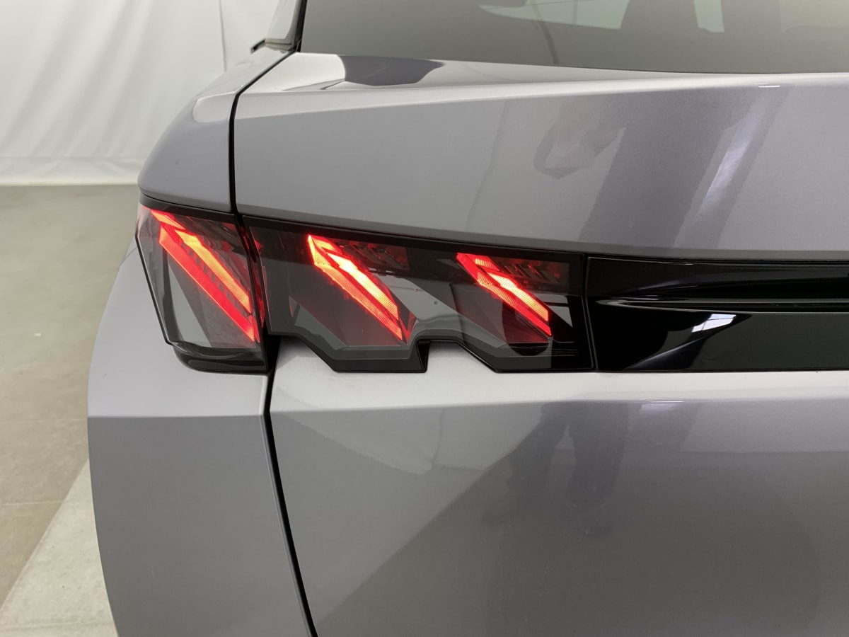 Vente en ligne Peugeot 3008 Hybrid 145 e-DCS6 GT au prix de 30 890 €
