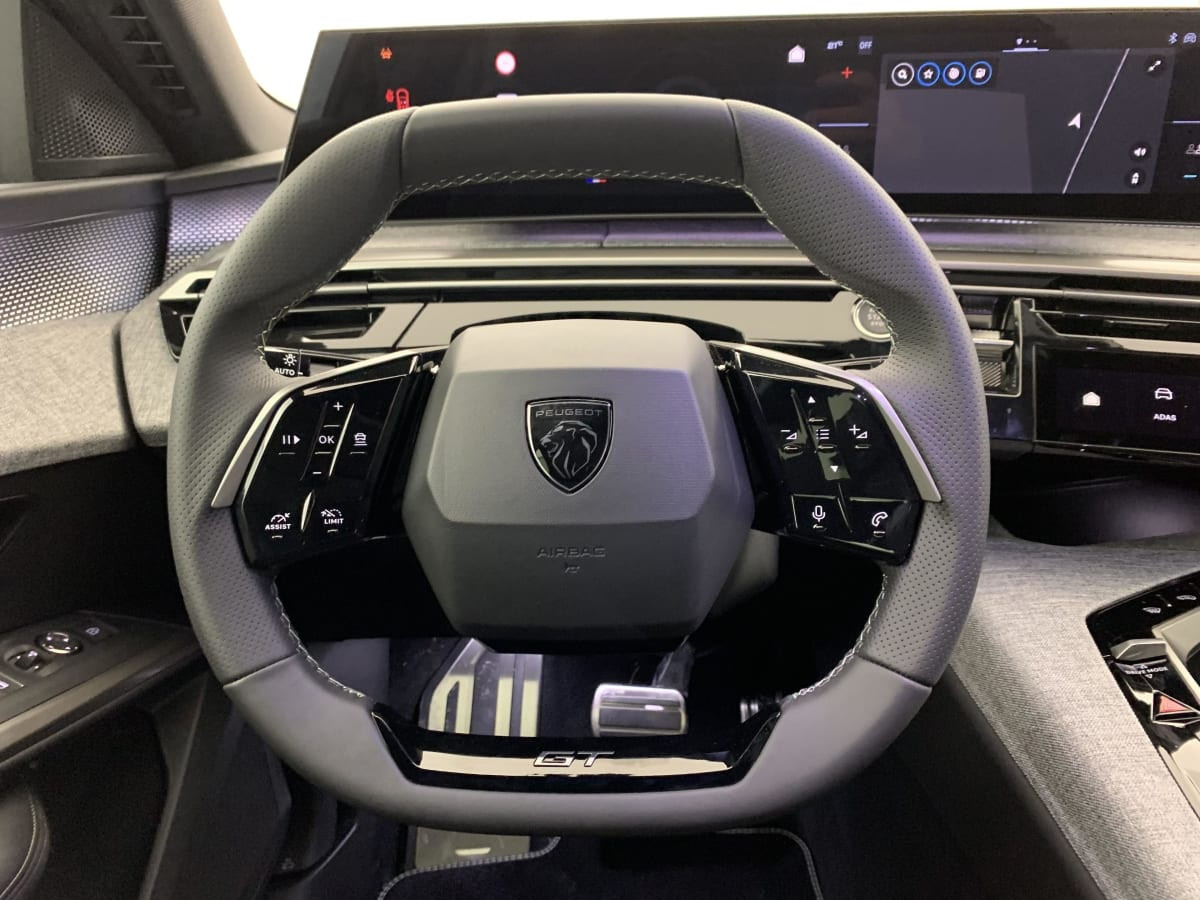 Vente en ligne Peugeot 3008 Hybrid 145 e-DCS6 GT au prix de 30 890 €