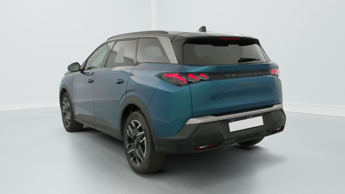 Vente en ligne Peugeot 5008 HYBRID 145CH E-DCS6 GT au prix de 30 570 €