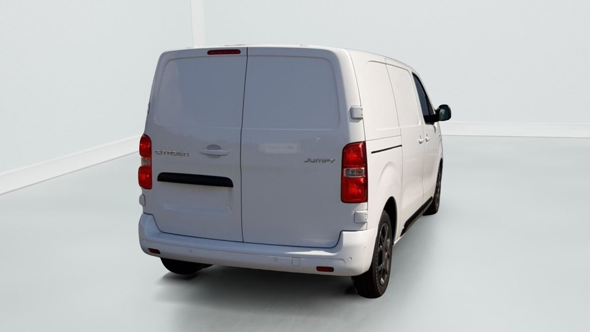 Vente en ligne Citroën Jumpy Fourgon DIESEL 180 CH M AUTOMAT au prix de 32 890 €