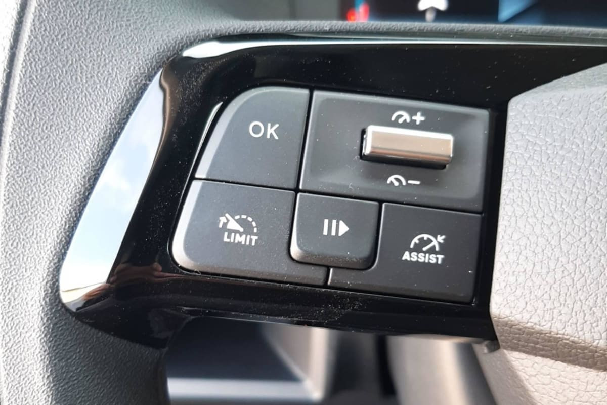 Vente en ligne Citroën Jumpy Fourgon DIESEL 180 CH M AUTOMAT au prix de 32 890 €