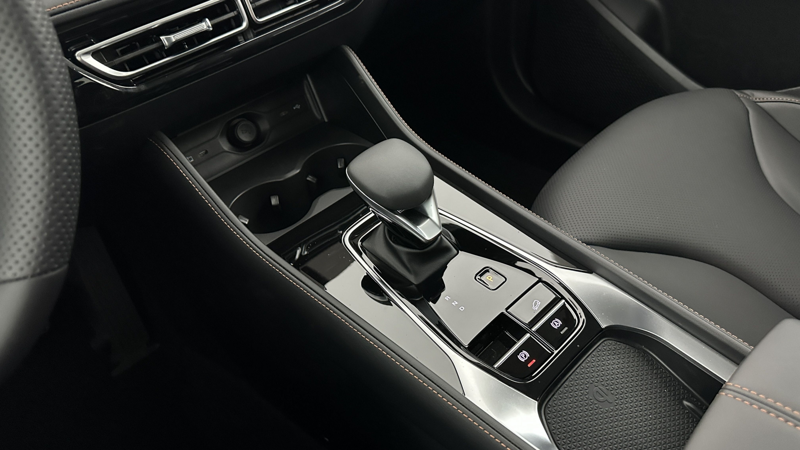 Vente en ligne Mg EHS EHS 1.5 Hybrid+ 224ch Luxury au prix de 28 700 €