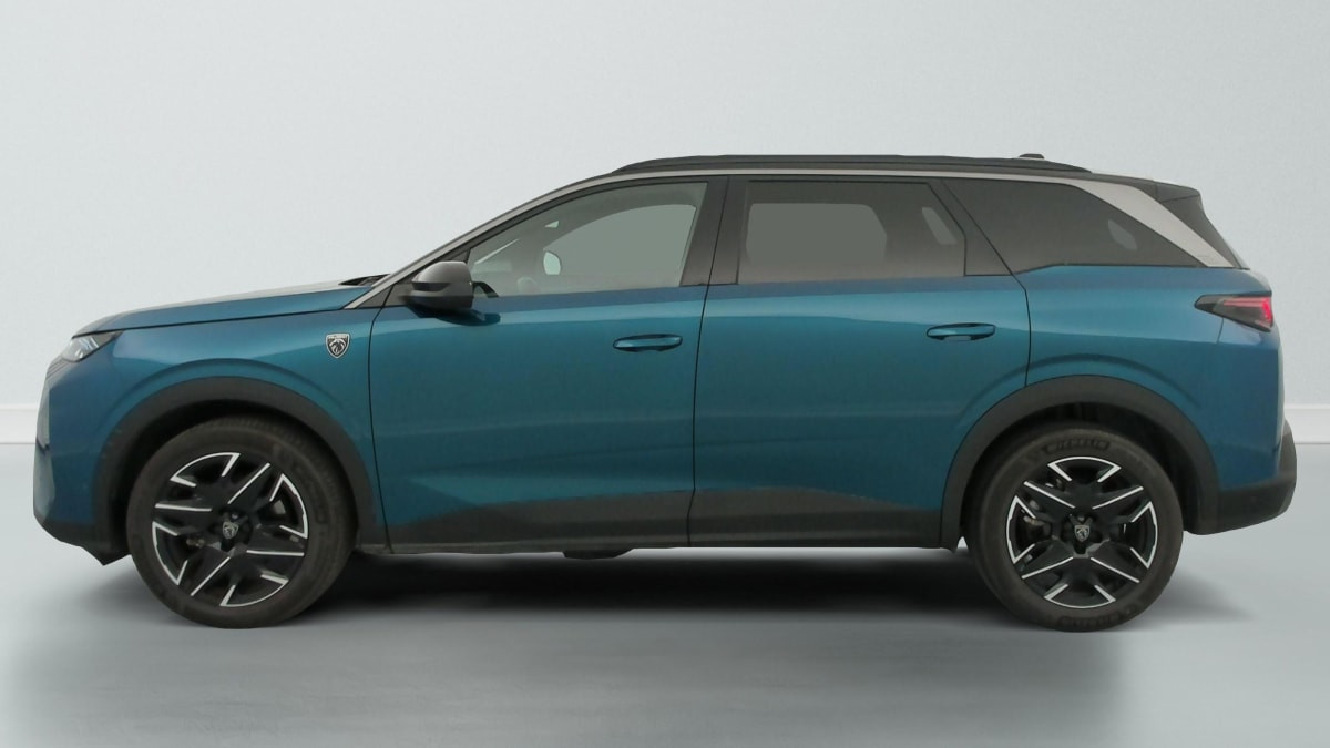 Vente en ligne Peugeot 5008 HYBRID 145CH E-DCS6 GT au prix de 30 570 €
