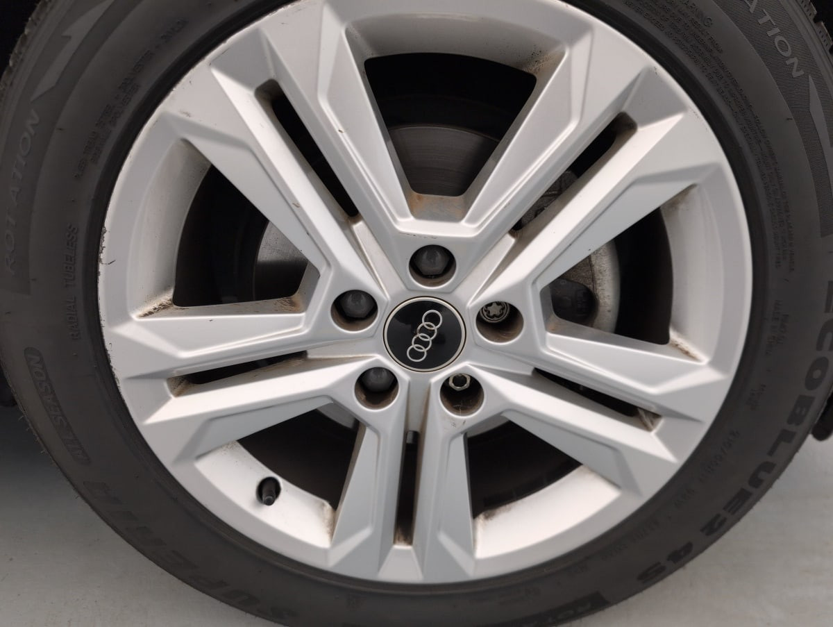 Vente en ligne Audi Q2 30 TDI 116 S tronic 7 Business line au prix de 22 330 €