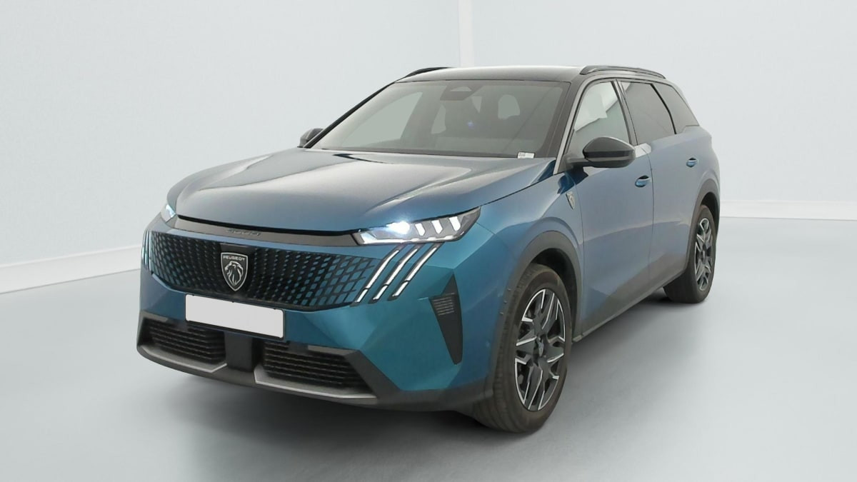Vente en ligne Peugeot 5008 HYBRID 145CH E-DCS6 GT au prix de 30 570 €