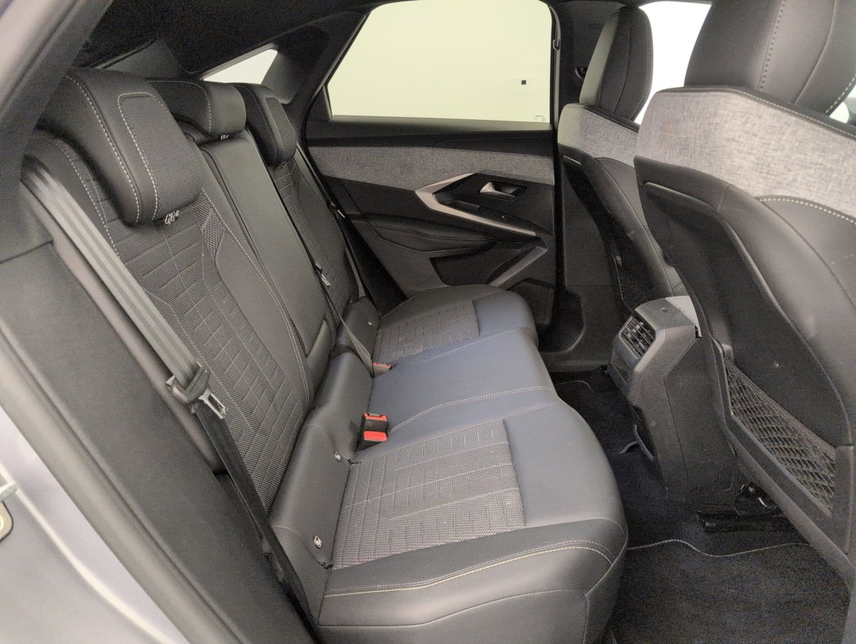 Vente en ligne Peugeot 3008 Hybrid 145 e-DCS6 GT au prix de 29 540 €