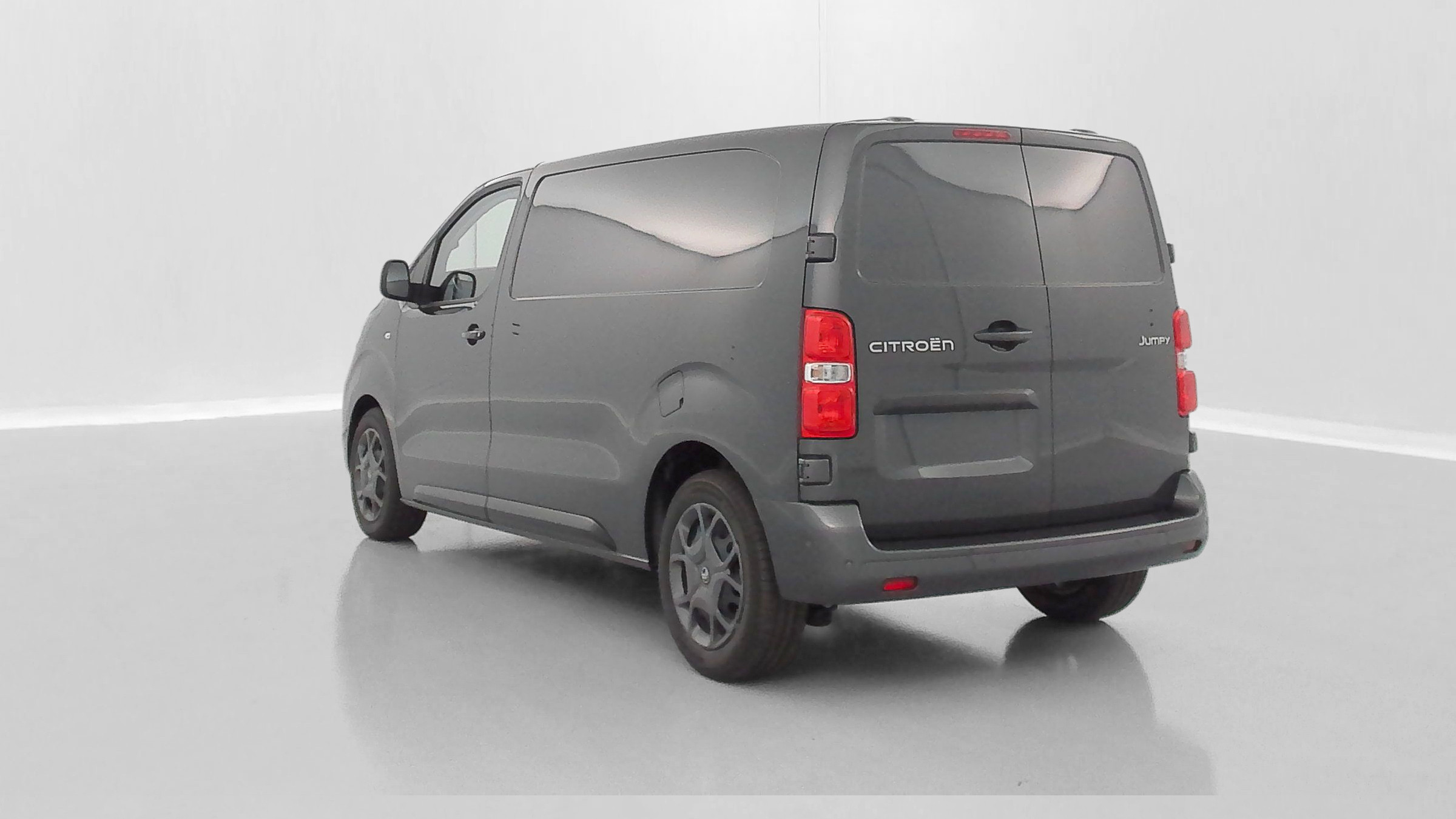 Vente en ligne Citroën Jumpy Fourgon JUMPY M 2.2 BlueHDi 180ch EAT8 au prix de 33 080 €