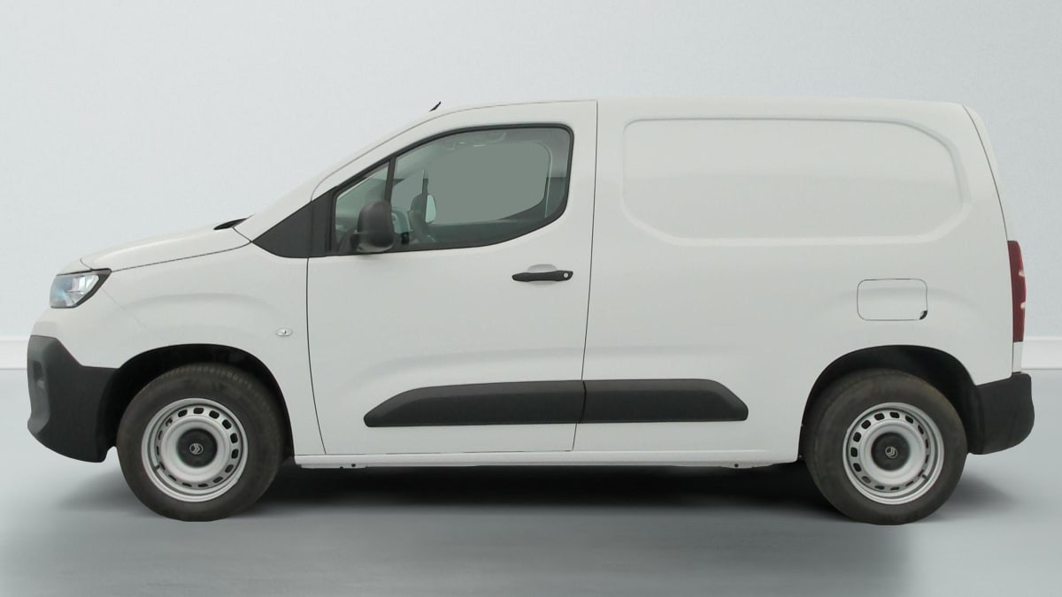 Vente en ligne Citroën Berlingo Fourgon M DIESEL 100 CH MANUELLE au prix de 20 530 €