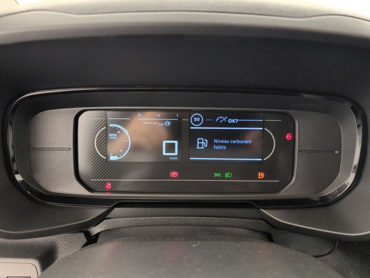 Vente en ligne Citroën Berlingo Fourgon M DIESEL 100 CH MANUELLE au prix de 20 530 €