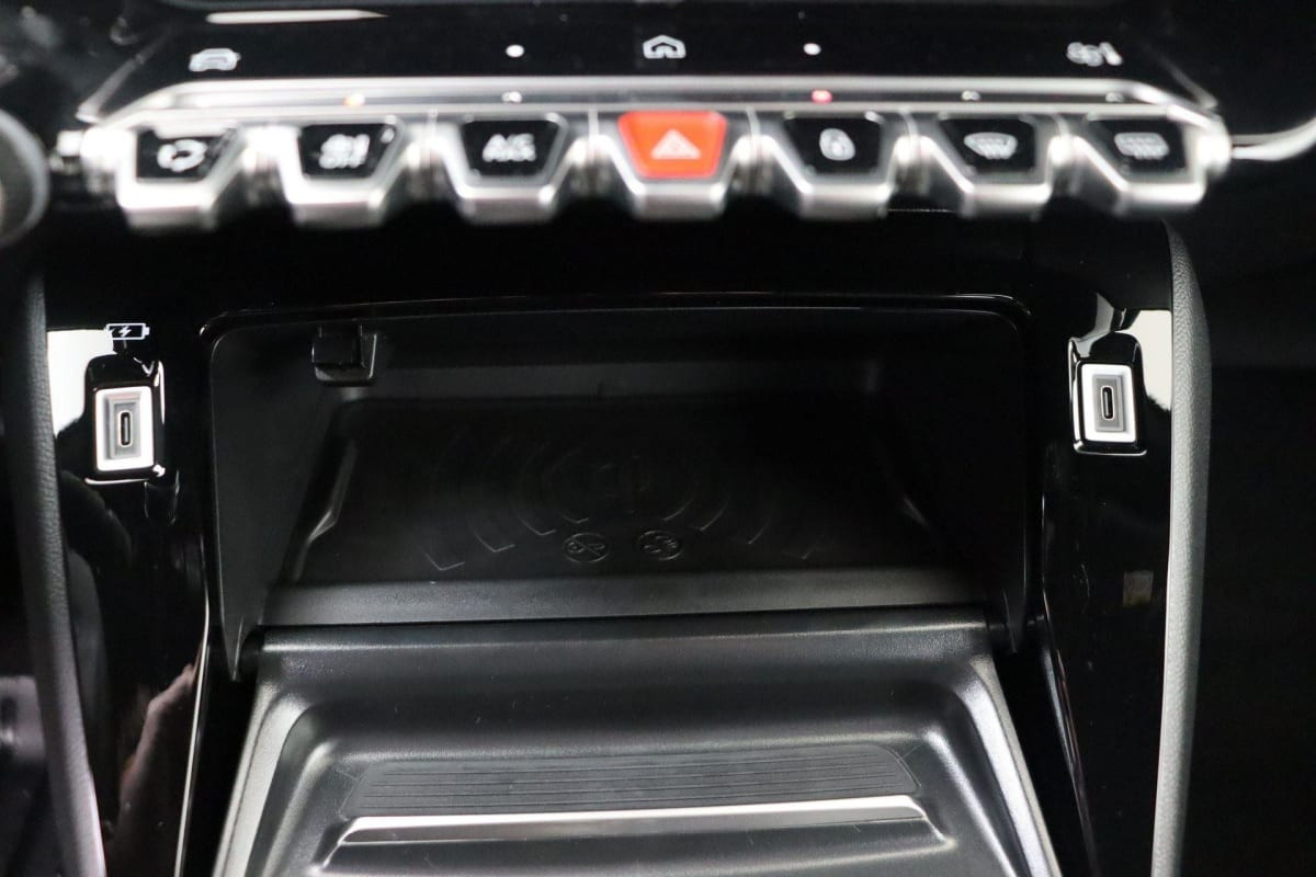 Vente en ligne Peugeot 2008 Turbo 100 ch BVM6 Allure au prix de 20 260 €
