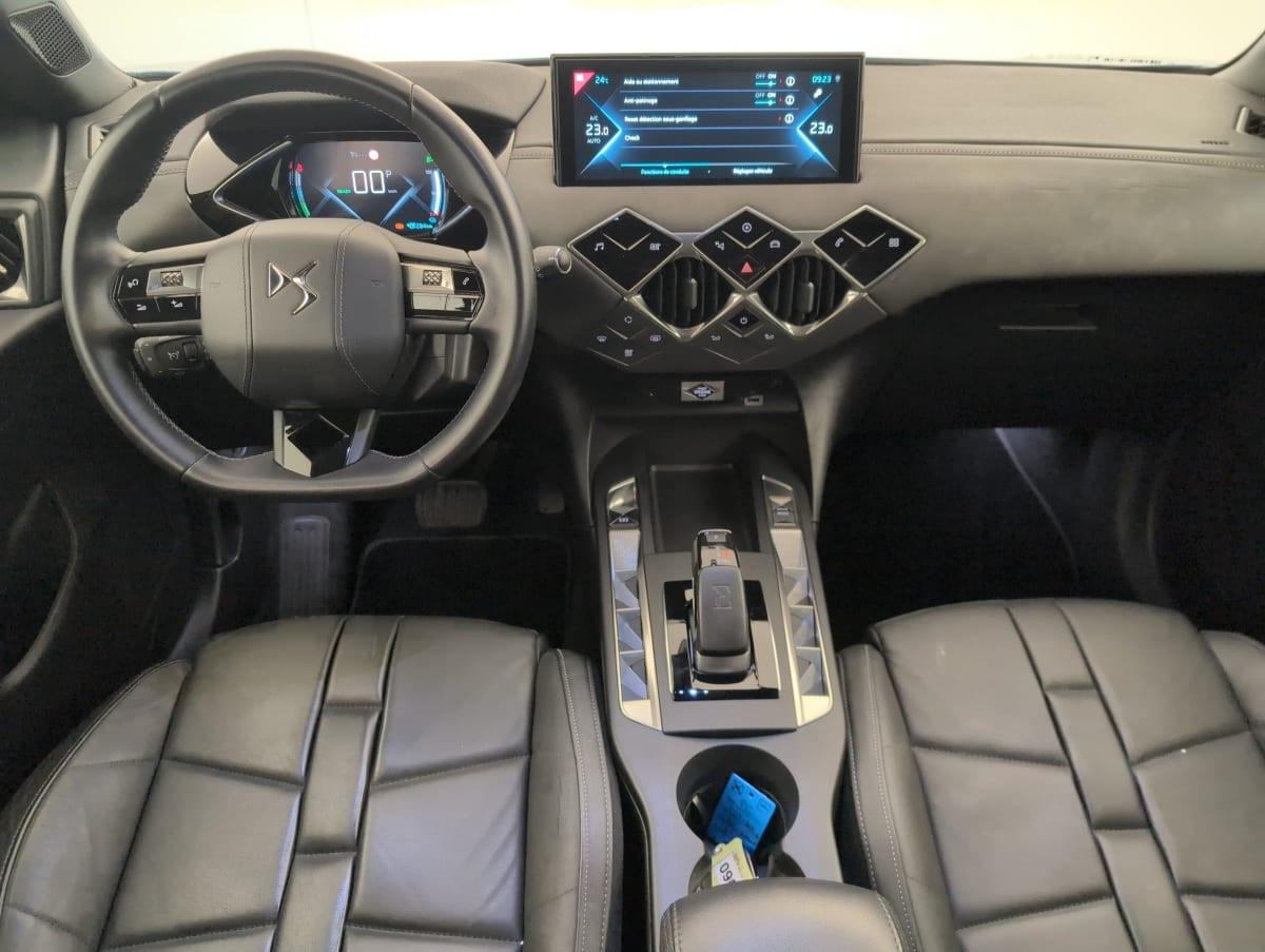 Vente en ligne Ds Ds3 Crossback E-TENSE GRAND CHIC au prix de 17 800 €