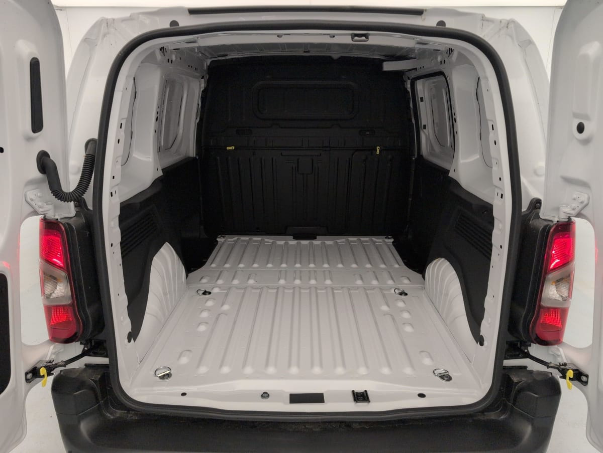 Vente en ligne Citroën Berlingo Fourgon M DIESEL 100 CH MANUELLE au prix de 20 530 €