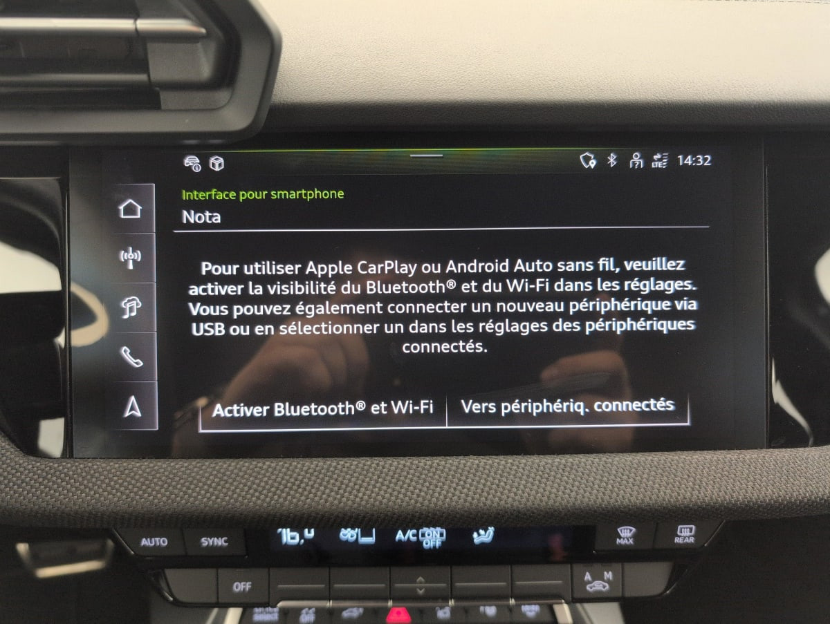 Vente en ligne Audi A3 TFSI e Hybride rechargeable 204 S tronic 6 S line au prix de 35 720 €