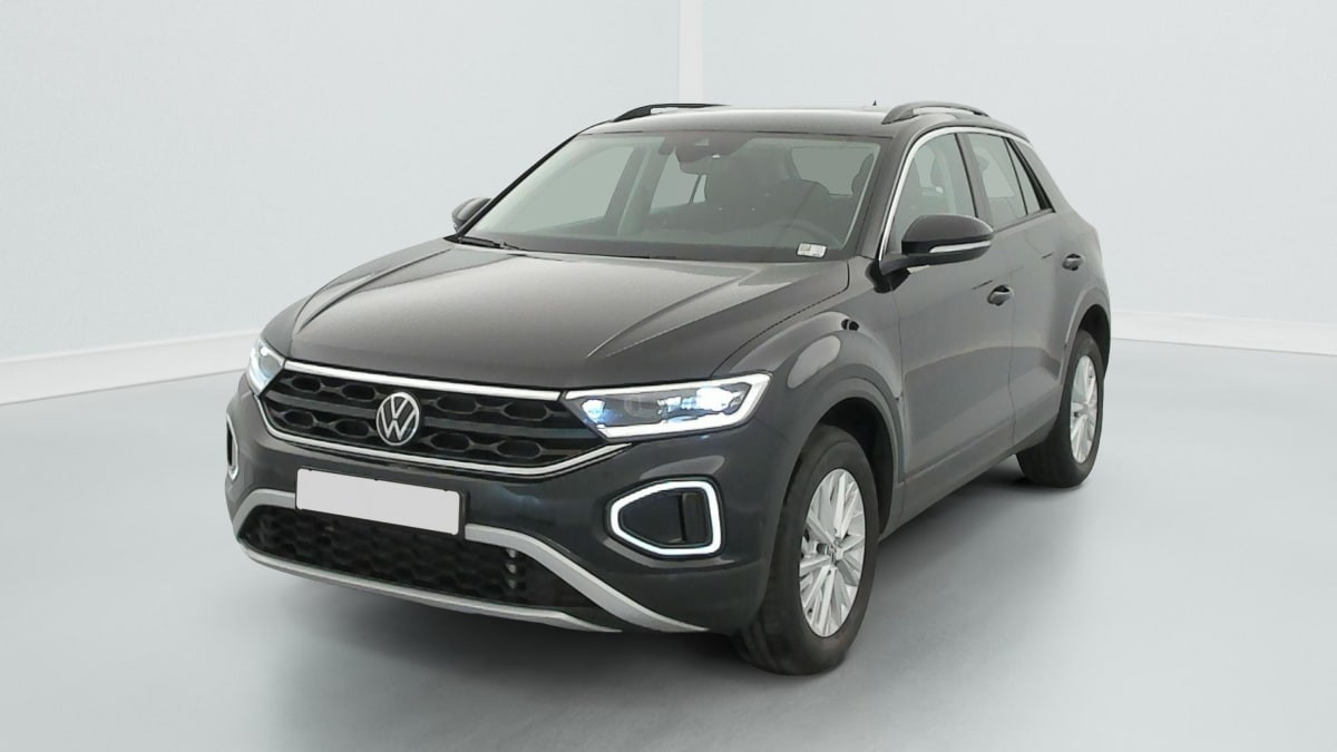 Volkswagen T-Roc 1.5 TSI EVO 150 START STOP DSG7 LIFE PLUS occasion de 2023 en vente à Rennes