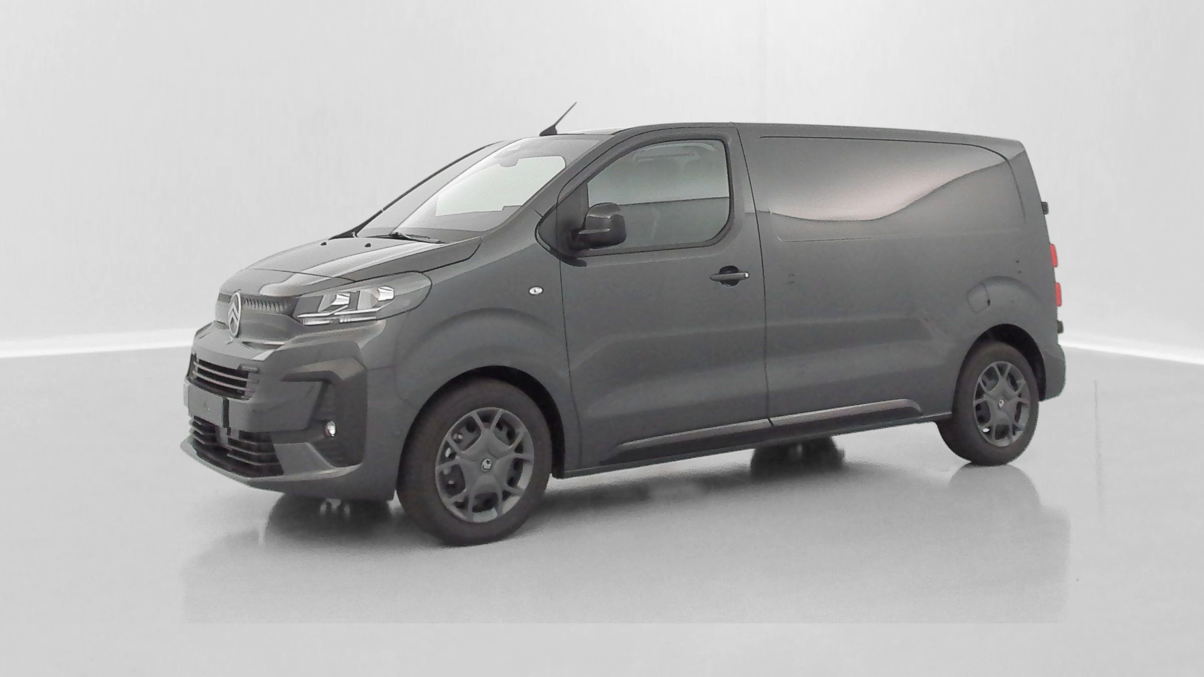 Vente en ligne Citroën Jumpy Fourgon JUMPY M 2.2 BlueHDi 180ch EAT8 au prix de 33 080 €