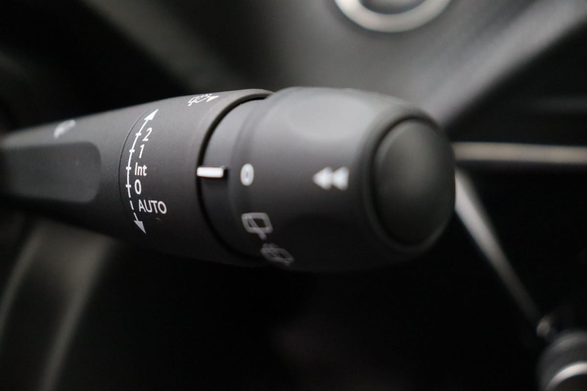Vente en ligne Peugeot 2008 Turbo 100 ch BVM6 Allure au prix de 20 260 €