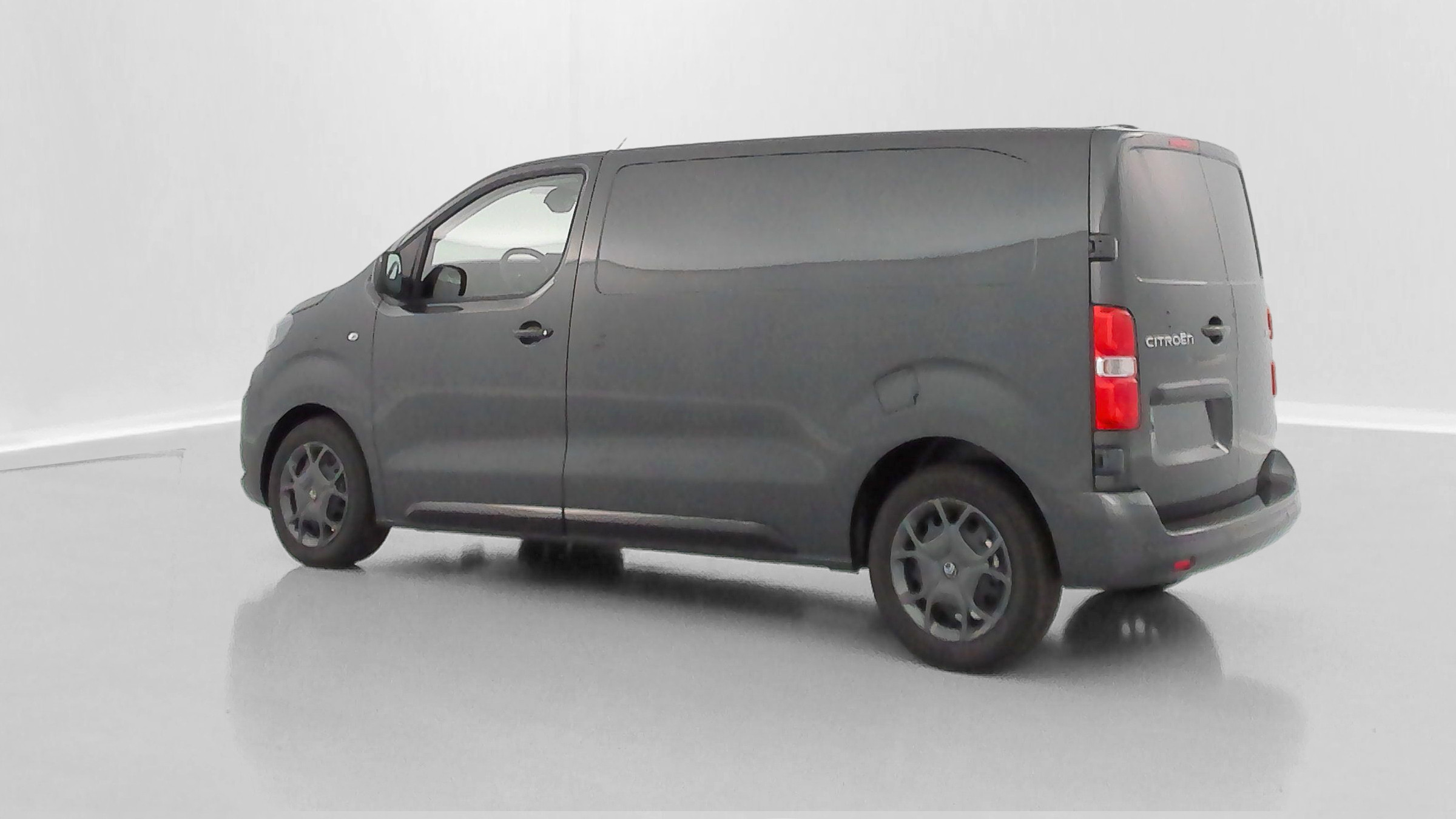 Vente en ligne Citroën Jumpy Fourgon JUMPY M 2.2 BlueHDi 180ch EAT8 au prix de 33 080 €