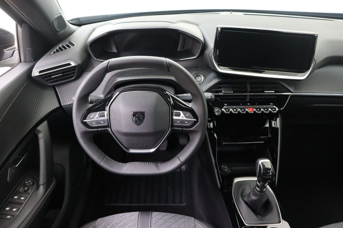 Vente en ligne Peugeot 2008 Turbo 100 ch BVM6 Allure au prix de 20 260 €