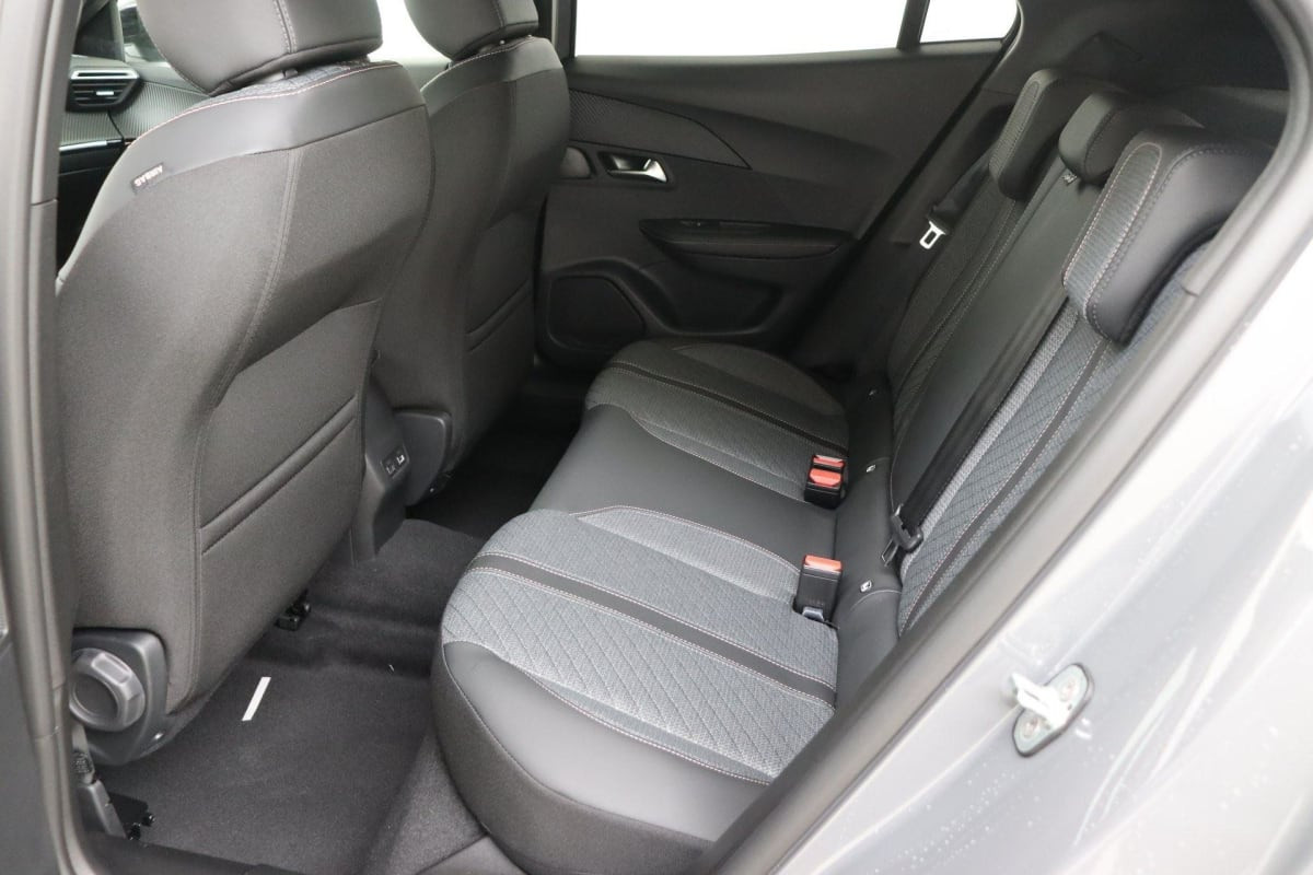 Vente en ligne Peugeot 2008 Turbo 100 ch BVM6 Allure au prix de 20 260 €