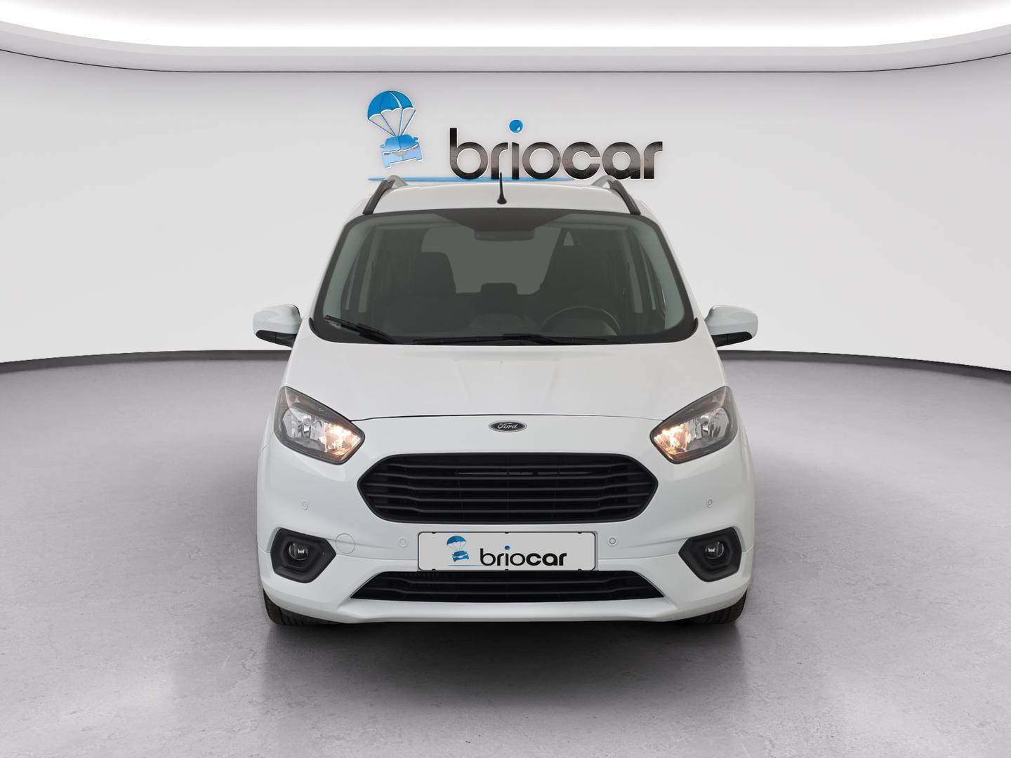 Vente en ligne Ford Tourneo Courier 1.5 TDCI 100ch Trend + Radars AV/AR + Climatisation Automatique au prix de 14 990 €