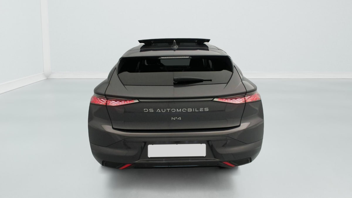 Vente en ligne Ds DS4 Hybride 145 e-DCT6 Etoile - Alcantara au prix de 32 950 €