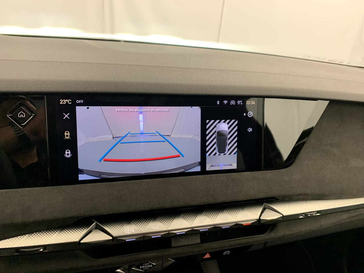Vente en ligne Ds DS4 Hybride 145 e-DCT6 Etoile - Alcantara au prix de 32 950 €